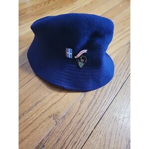 Women's Wool 100% Navy Soft flexible Bucket Hat O/S With Munchen Pin Quebec